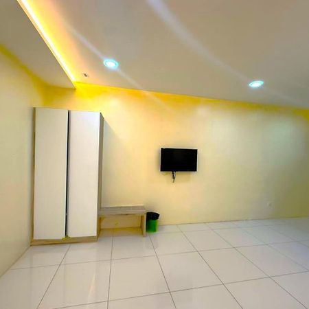Capital O 89685 Atta Hotel Bukit Mertajam Bagian luar foto