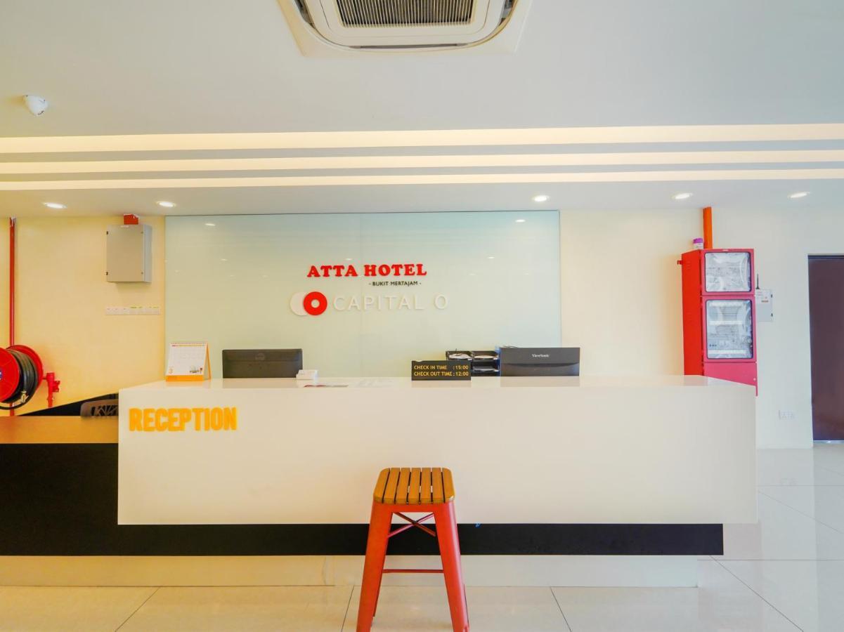 Capital O 89685 Atta Hotel Bukit Mertajam Bagian luar foto
