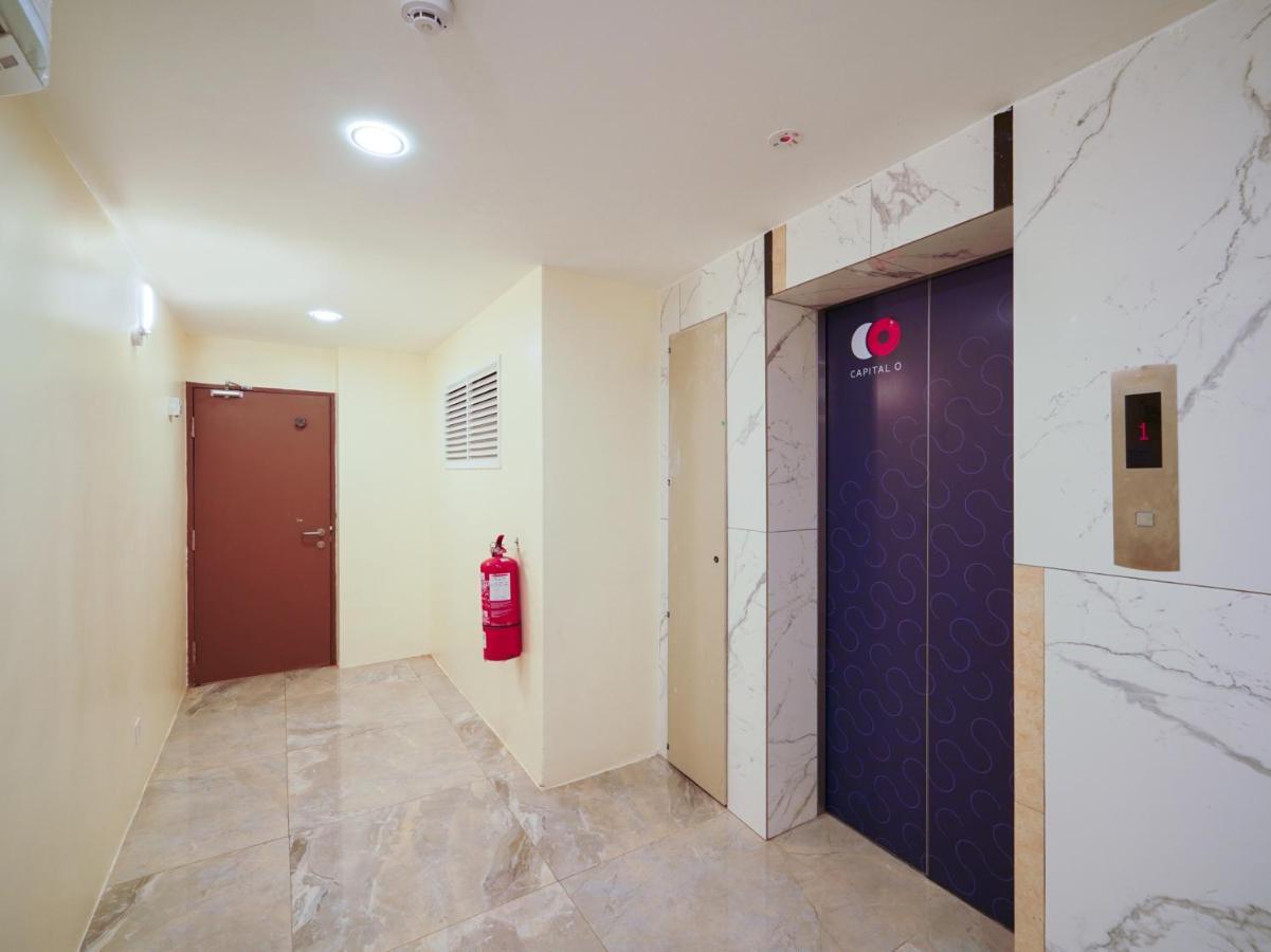 Capital O 89685 Atta Hotel Bukit Mertajam Bagian luar foto